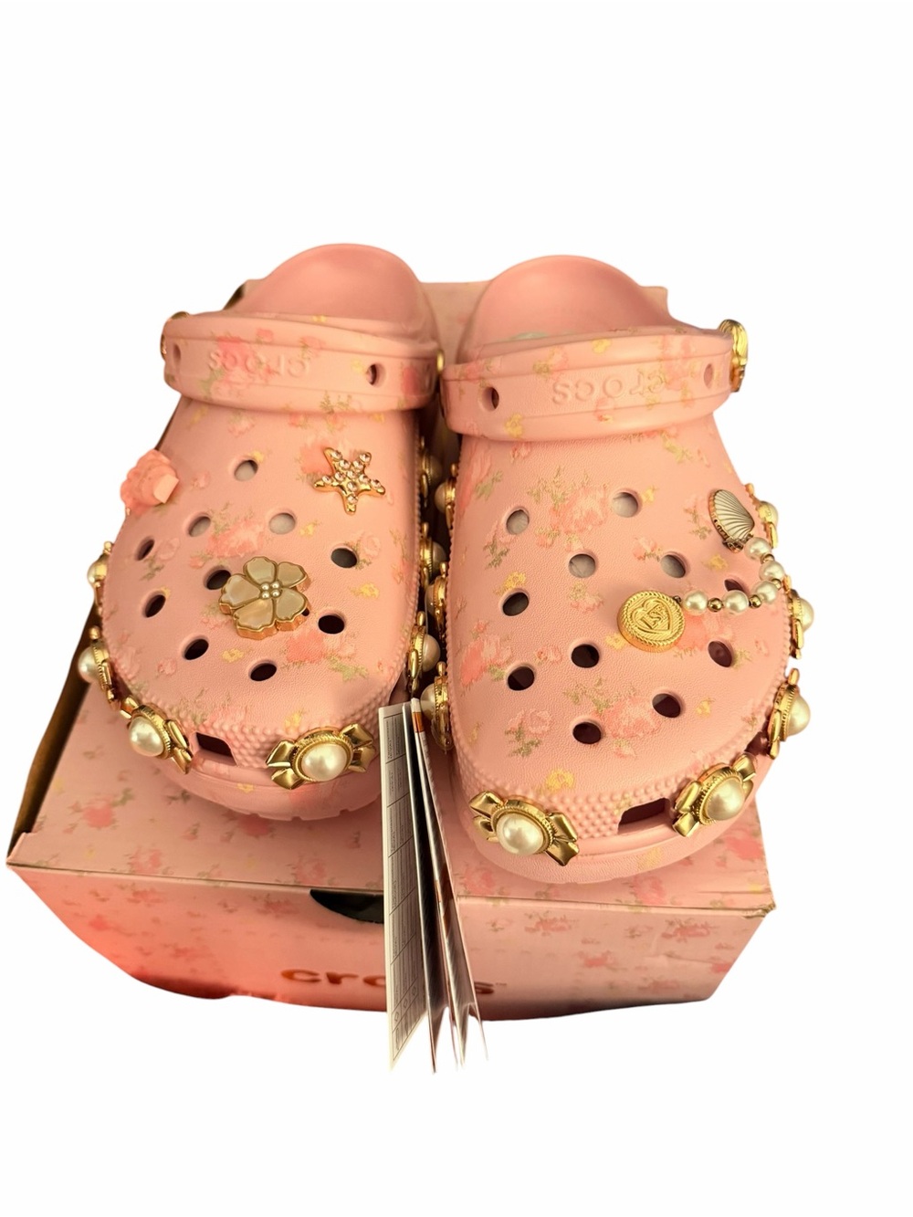 Croc Pink Womens Floral Charm Clogs with Gold Accents